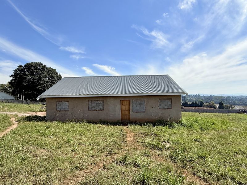 Build Your Dream Home in Merrivale Heights | 902m2 Stand with Partially Completed House - Photo 7