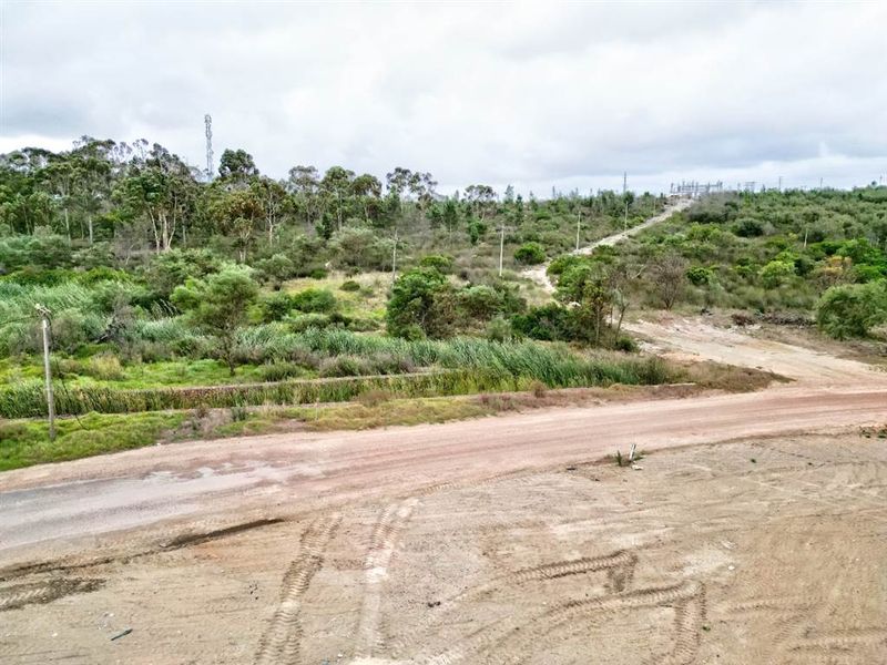 A Developer’s Dream – Prime, Fully Serviced Development Opportunity! - Photo 6