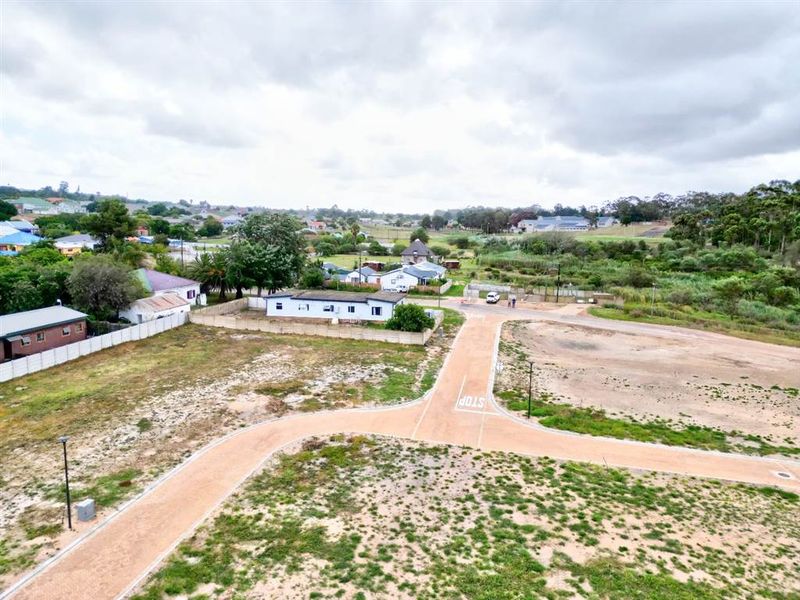 A Developer’s Dream – Prime, Fully Serviced Development Opportunity! - Photo 3