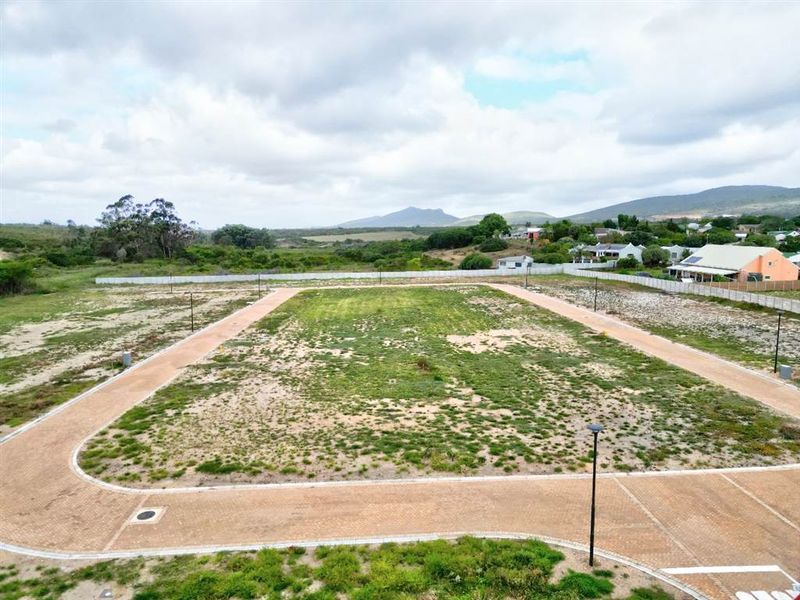 A Developer’s Dream – Prime, Fully Serviced Development Opportunity! - Photo 2