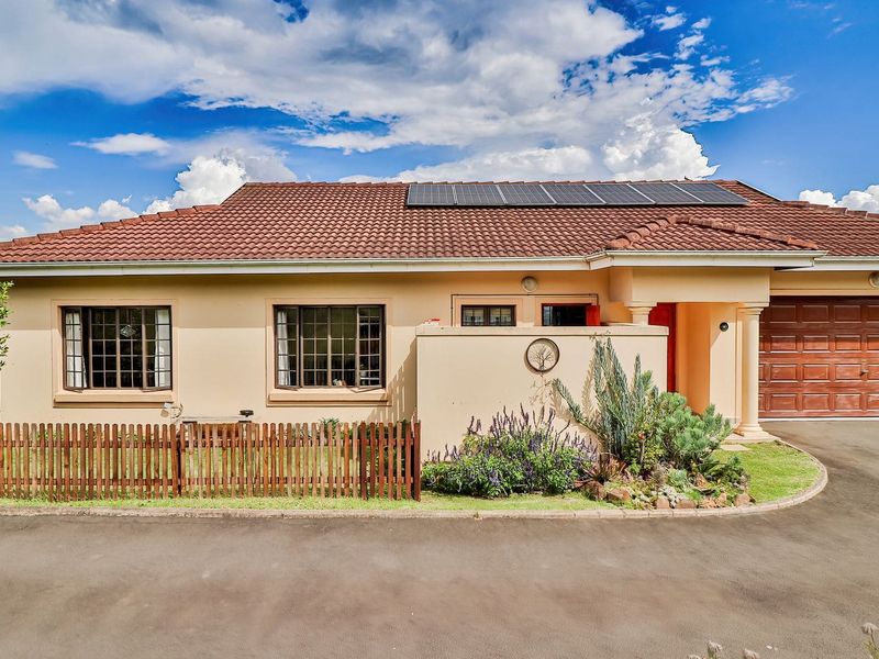 3 Bedroom Home with Extensive Midmar Views in Eagle Ridge, Howick - Photo 2