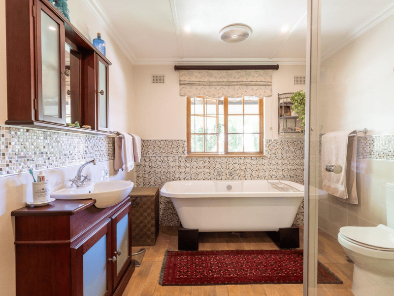 Rosetta – Refined 5.7 Hectare Lifestyle Estate with Established Hospitality Income - Photo 4