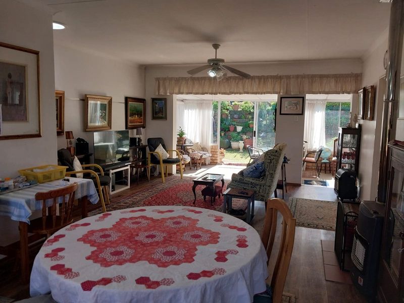 Delightful 2 Bedroom unit in Amberfield - Photo 5