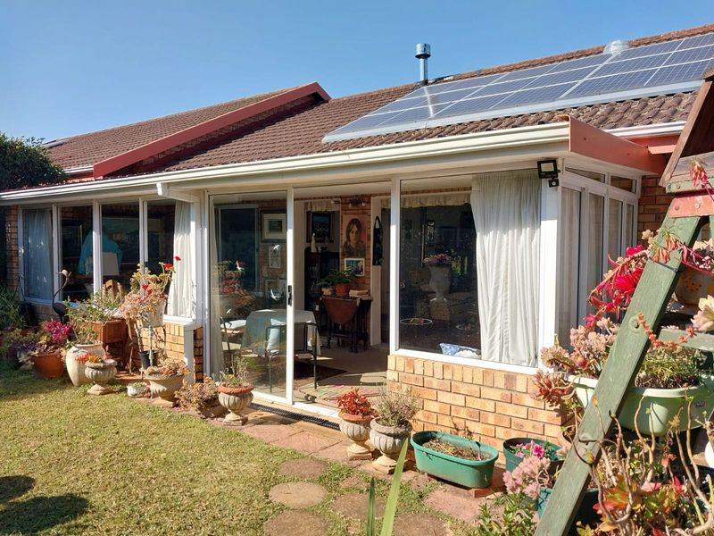 Delightful 2 Bedroom unit in Amberfield - Photo 4