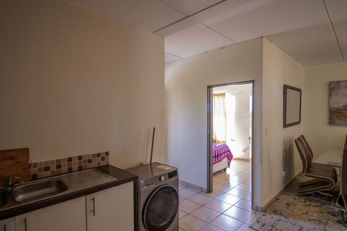 Prime Investment Opportunity: High-Yield Property in a Growing Market - Photo 5
