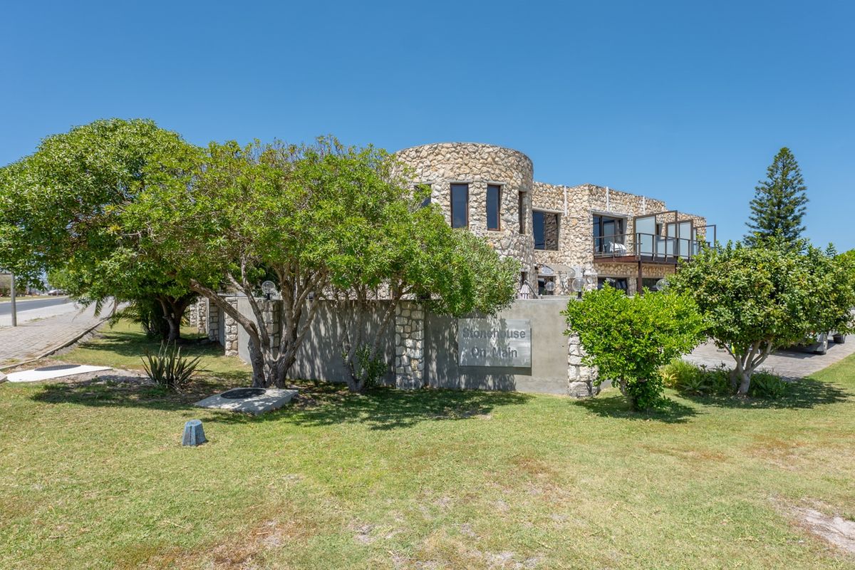 Guest House in Struisbaai FOR SALE! - Photo 4