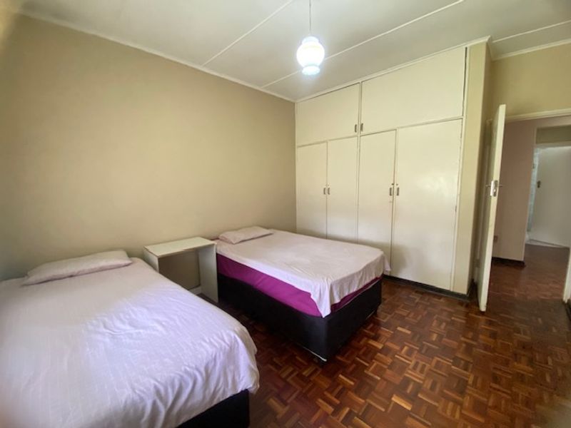 Charming 4 bedroom home for Sale! Ideal for Living or Investment - Photo 10