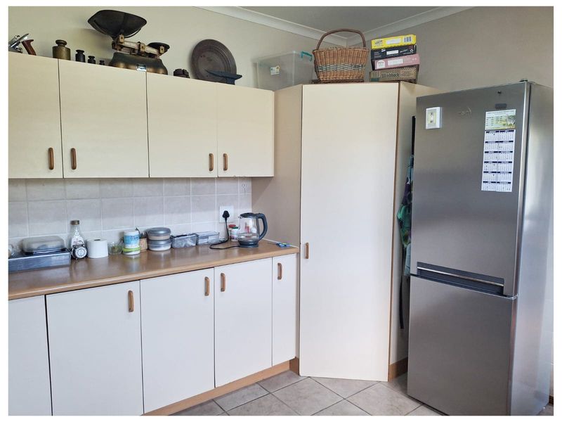 Immaculately Presented 3-Bedroom Unit in Amber Valley Estate, Howick - Photo 10