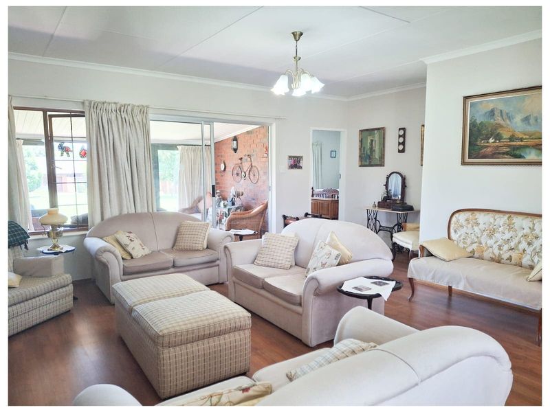 Immaculately Presented 3-Bedroom Unit in Amber Valley Estate, Howick - Photo 6