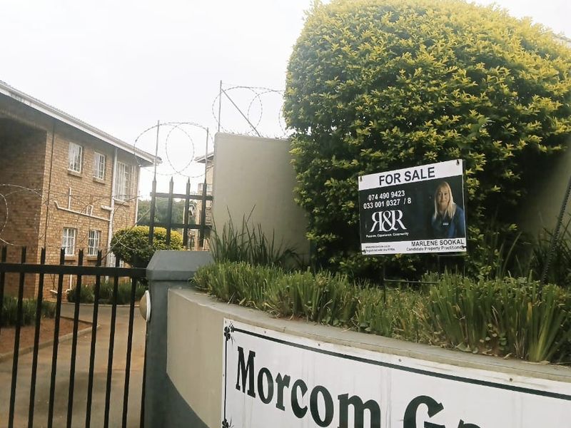 2 BEDROOM FLAT FOR SALE IN PRESTBURY - Photo 3