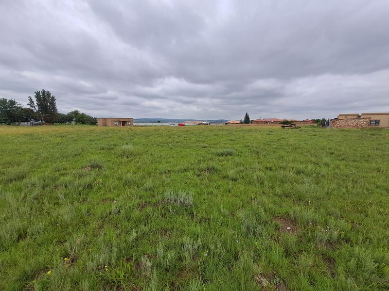 Prime Vacant Stand for Sale – Perfect for Your Dream Home or Investment! - Photo 2