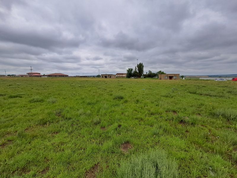 Prime Vacant Stand for Sale – Perfect for Your Dream Home or Investment! - Photo 4