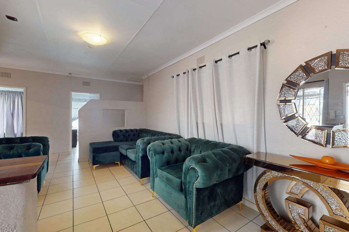 Versatile family home DINWIDDIE - Photo 5