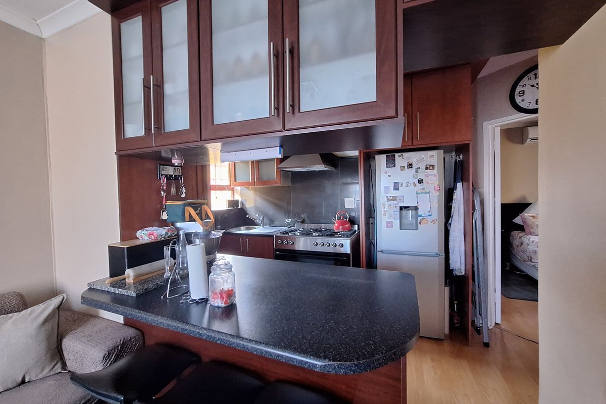 Impressive 2-bedroom residence | Bayview - Photo 5