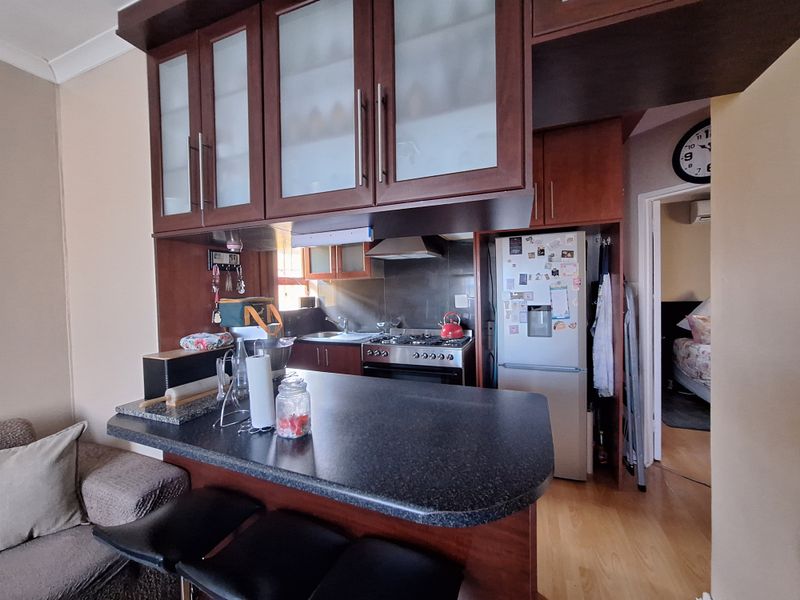 Impressive 2-bedroom residence | Bayview - Photo 5