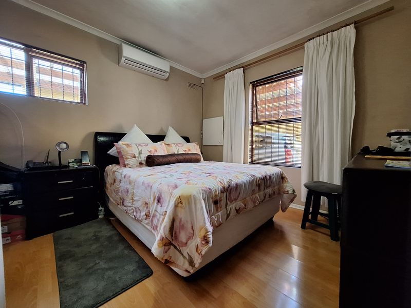 Impressive 2-bedroom residence | Bayview - Photo 7