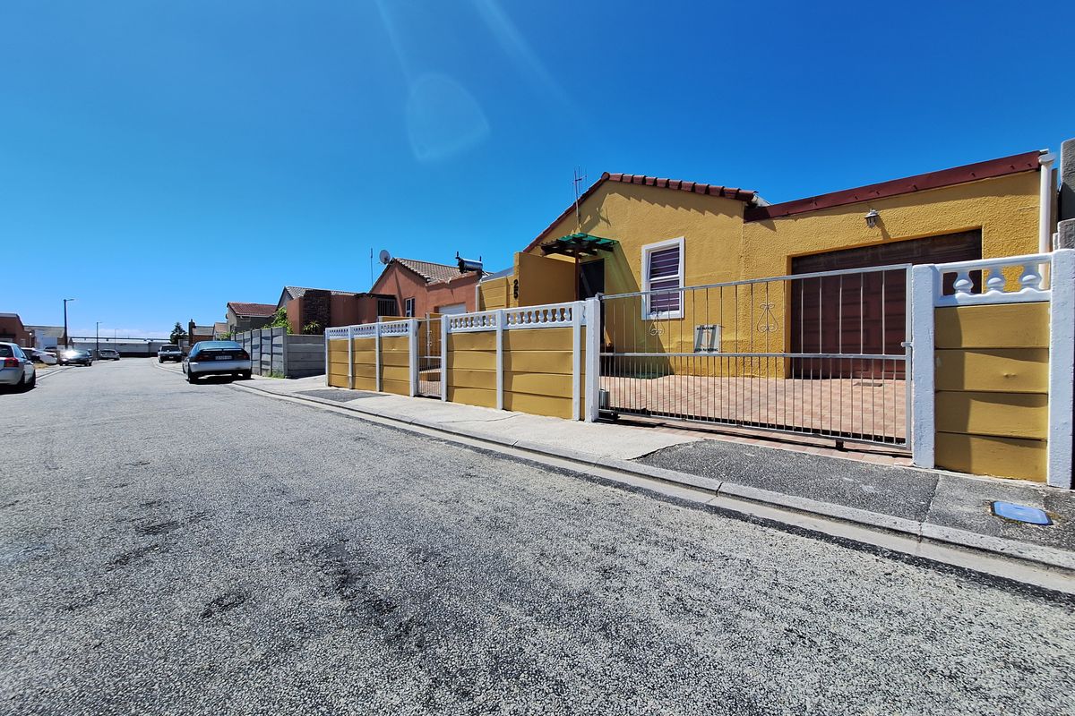 Impressive 2-bedroom residence | Bayview - Photo 2