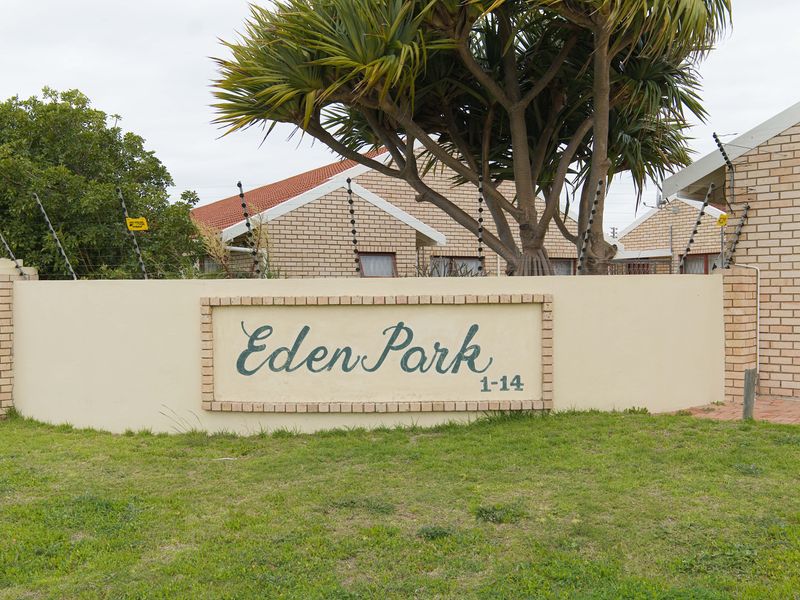 2-Bedroom Facebrick Townhouse Near Nelson Mandela University - Photo 2