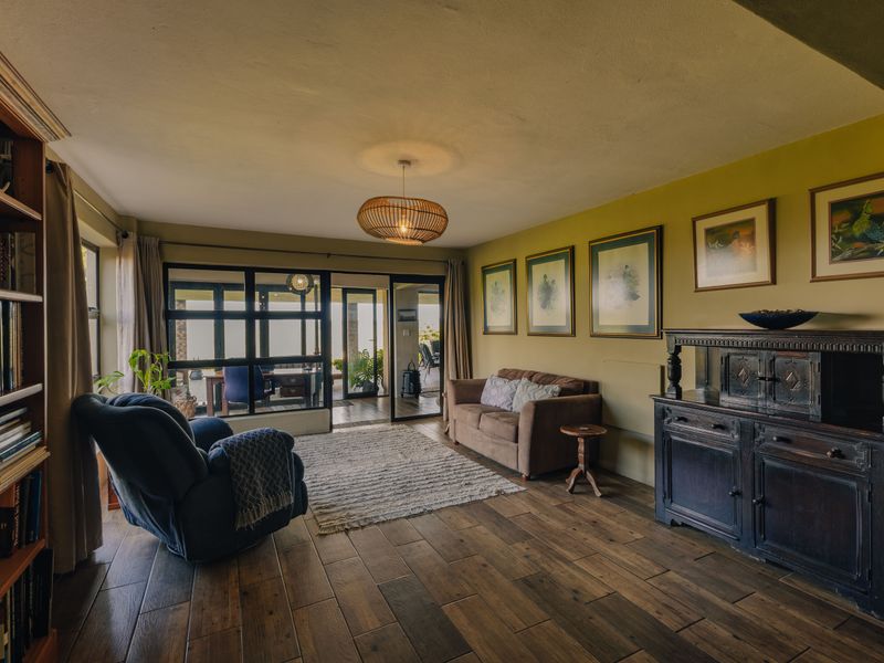 Four-Bedroom Family Home in Kwawula Game Estate - Photo 8