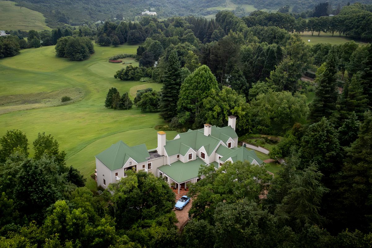 Five-Bedroom Double-Storey Home with Dam and Estate Views | Bosch Hoek Golf and Country Estate - Photo 5