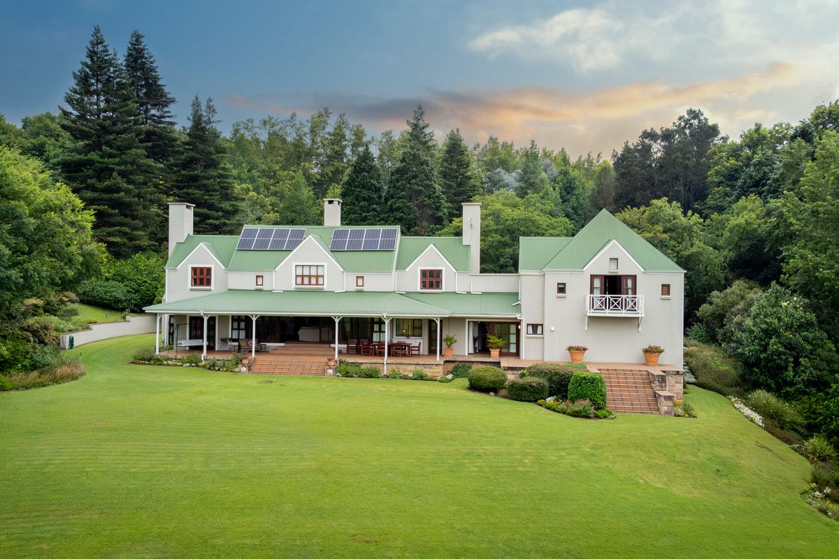 Five-Bedroom Double-Storey Home with Dam and Estate Views | Bosch Hoek Golf and Country Estate - Photo 3