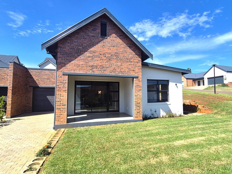 Modern 2 Bedroom Semi-Detached Home with Study in St John’s Village Estate, Howick - Photo 2