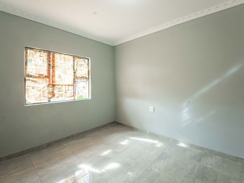 Modern Living Awaits: Newly Built 3-Bedroom Home in Lovu B Section - Photo 9