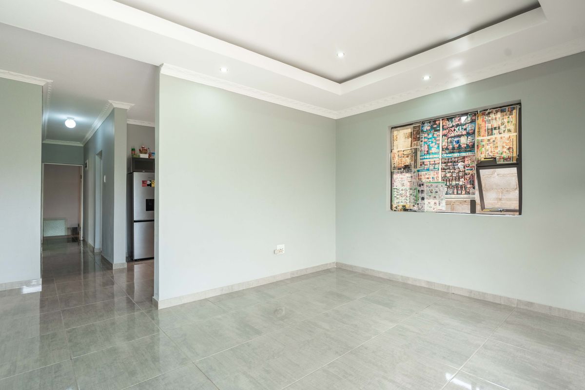 Modern Living Awaits: Newly Built 3-Bedroom Home in Lovu B Section - Photo 4