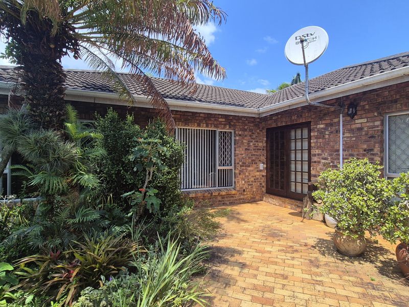 Spacious Family Home for Sale in Oak Park, Pietermaritzburg - Photo 4