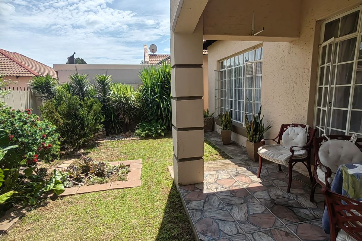 Elegant townhouse for sale in Parys - Joint Mandate - Photo 2