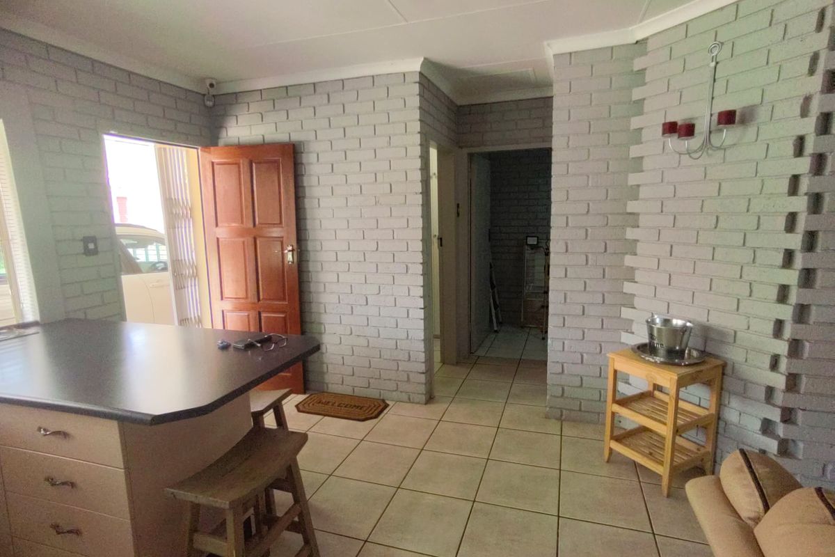 Lovely 2 bedroom Townhouse for sale in Parys - Shared Mandate - Photo 5