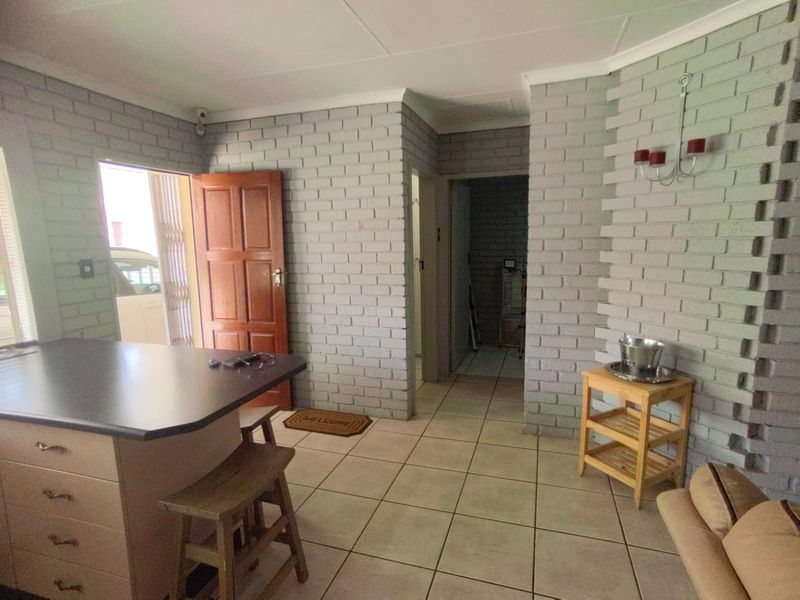 Lovely 2 bedroom Townhouse for sale in Parys - Shared Mandate - Photo 5