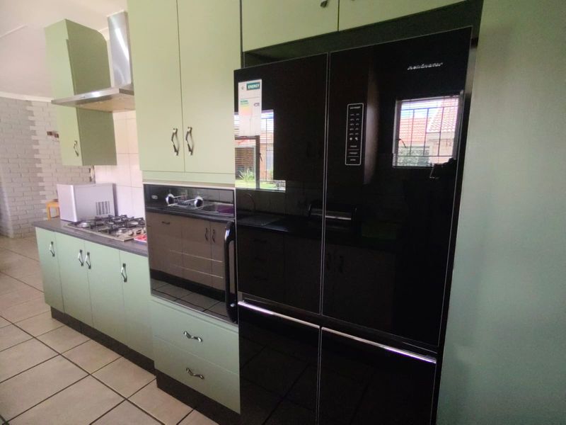 Lovely 2 bedroom Townhouse for sale in Parys - Shared Mandate - Photo 7