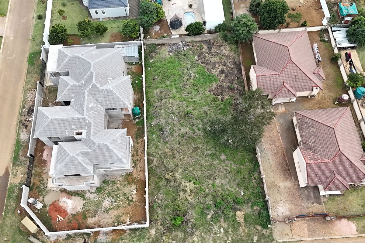 Stand for sale in Elti villas, Louis Trichardt - Photo 2