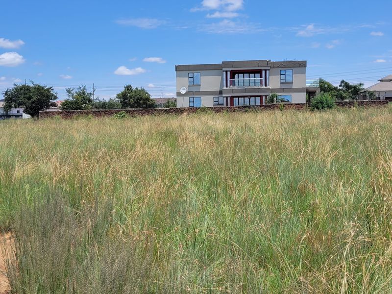 Exceptional opportunity to build your dream home! - Photo 2