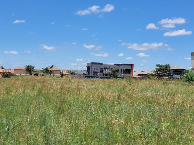 Exceptional opportunity to build your dream home! - Photo 6