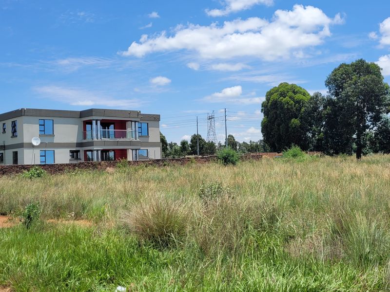 Exceptional opportunity to build your dream home! - Photo 4