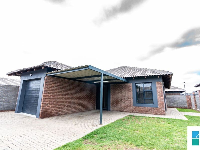 Charming 2-Bedroom Home in Silkaatzkop, Secunda - Photo 5