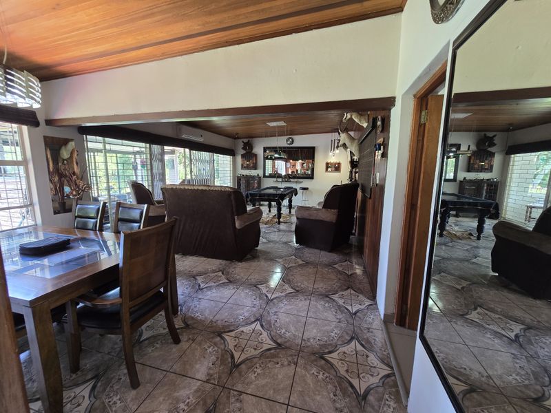 Stunning Riverfront Property - Photo 8