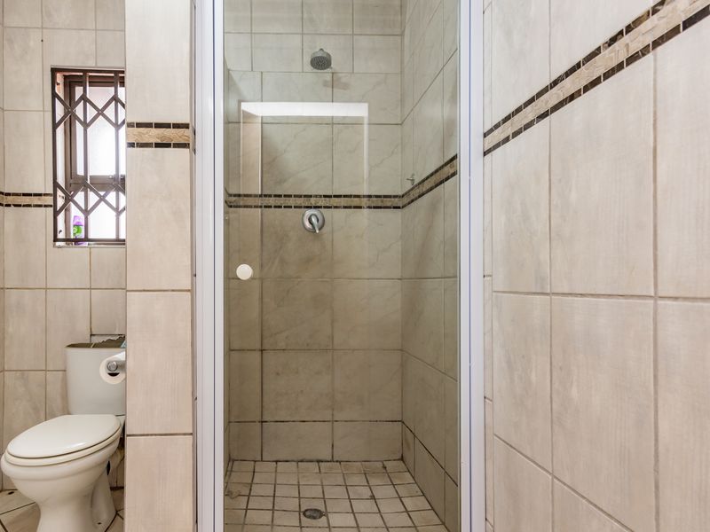 Beautiful 3-Bedroom Home! - Photo 10