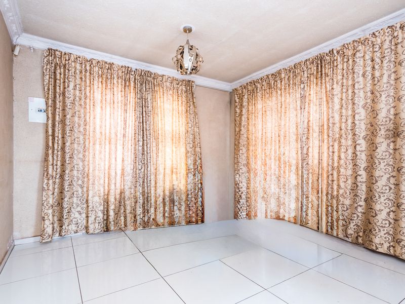 Beautiful 3-Bedroom Home! - Photo 6