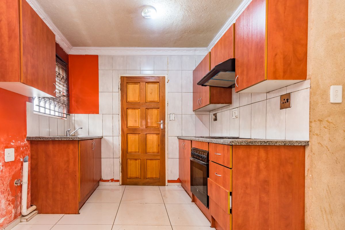 Beautiful 3-Bedroom Home! - Photo 4