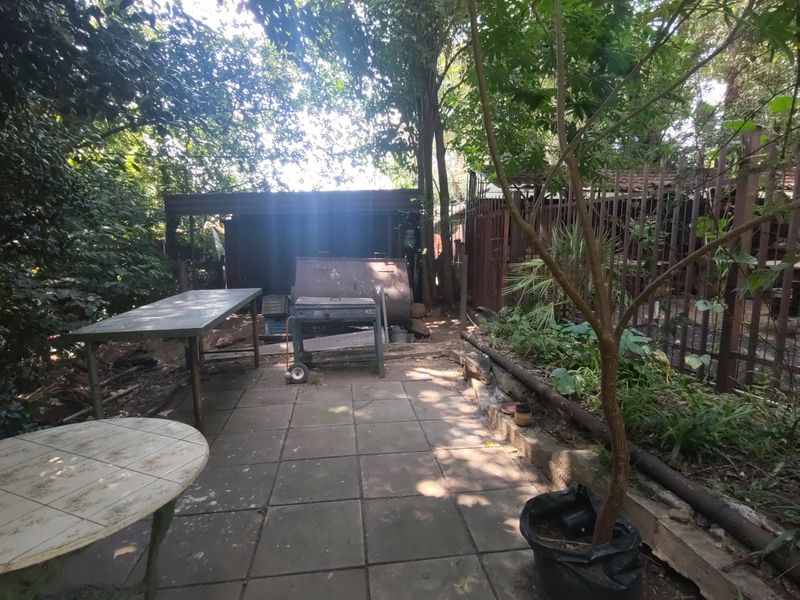 Spacious Family Home with Endless Business Potential in Heidelberg Central - Photo 4