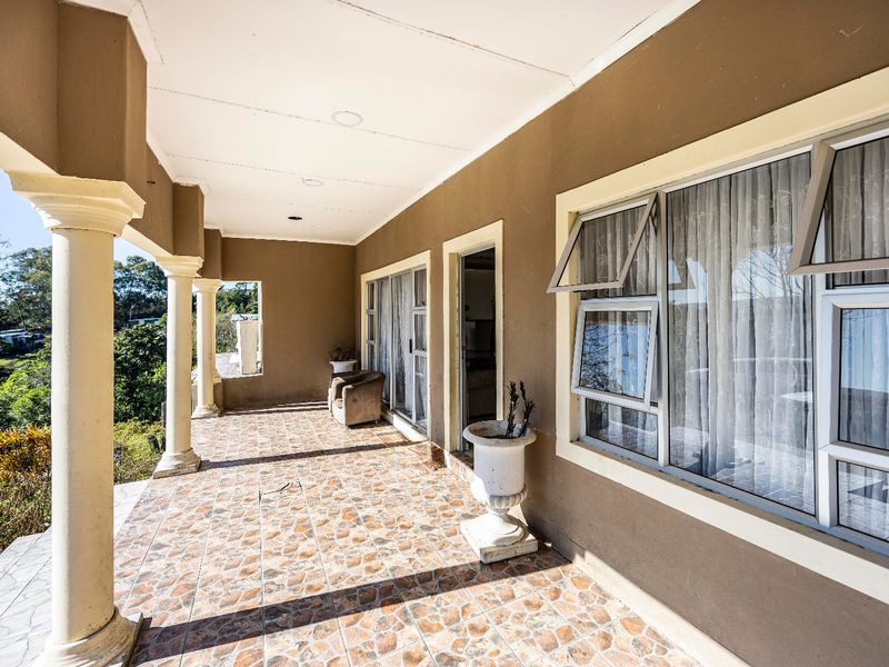 Spacious 6-Bedroom Home for Sale in Summerpride - Photo 3