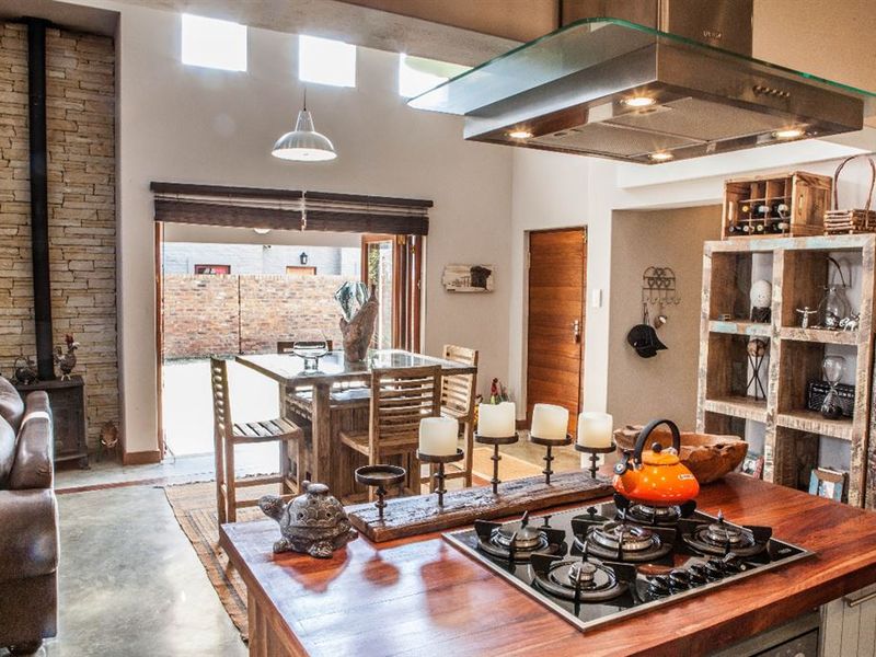 Farm style Living at it's Best! - Photo 4