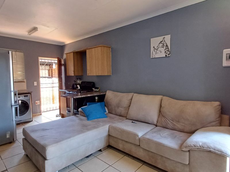 A well priced property in The Orchards Pretoria - Photo 3