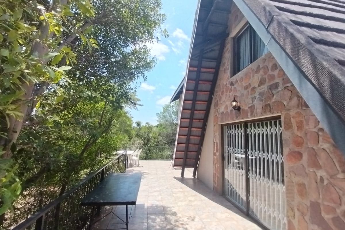 Fully Furnished AirBnB with montly income! Utopia Nature Estate - Photo 4