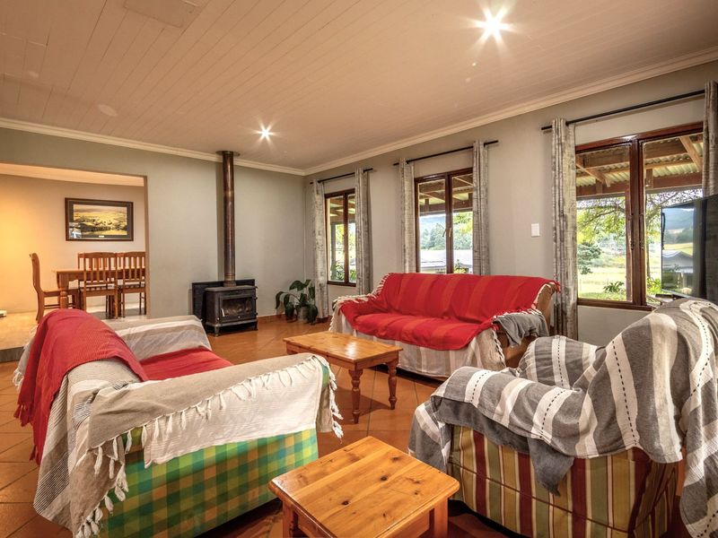 Country Style Opportunity in Balgowan – Multiple Cottages, Off-Grid Living & Income Potential - Photo 7