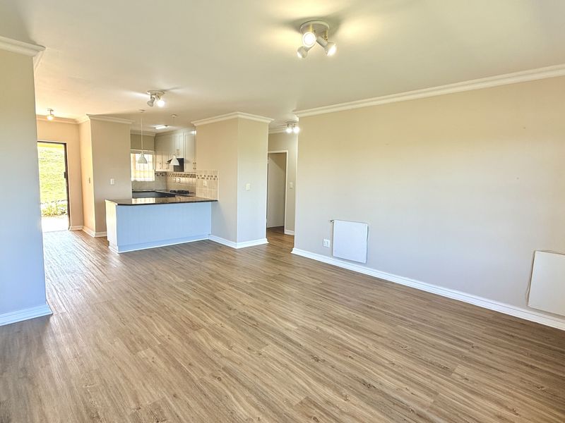 Comfortable, Low-Maintenance Living in Eagle Ridge, Howick - Photo 7