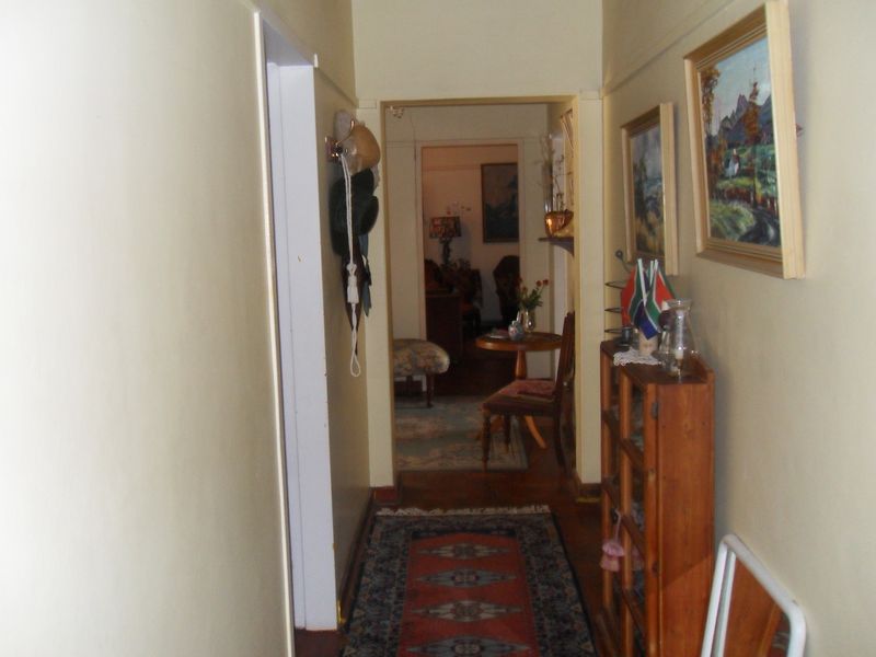 **Charming 3-Bedroom Home in the Heart of Vierfontein** - Photo 4